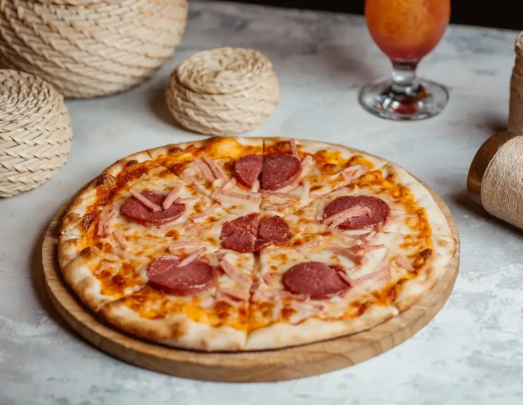 Pizza Salami